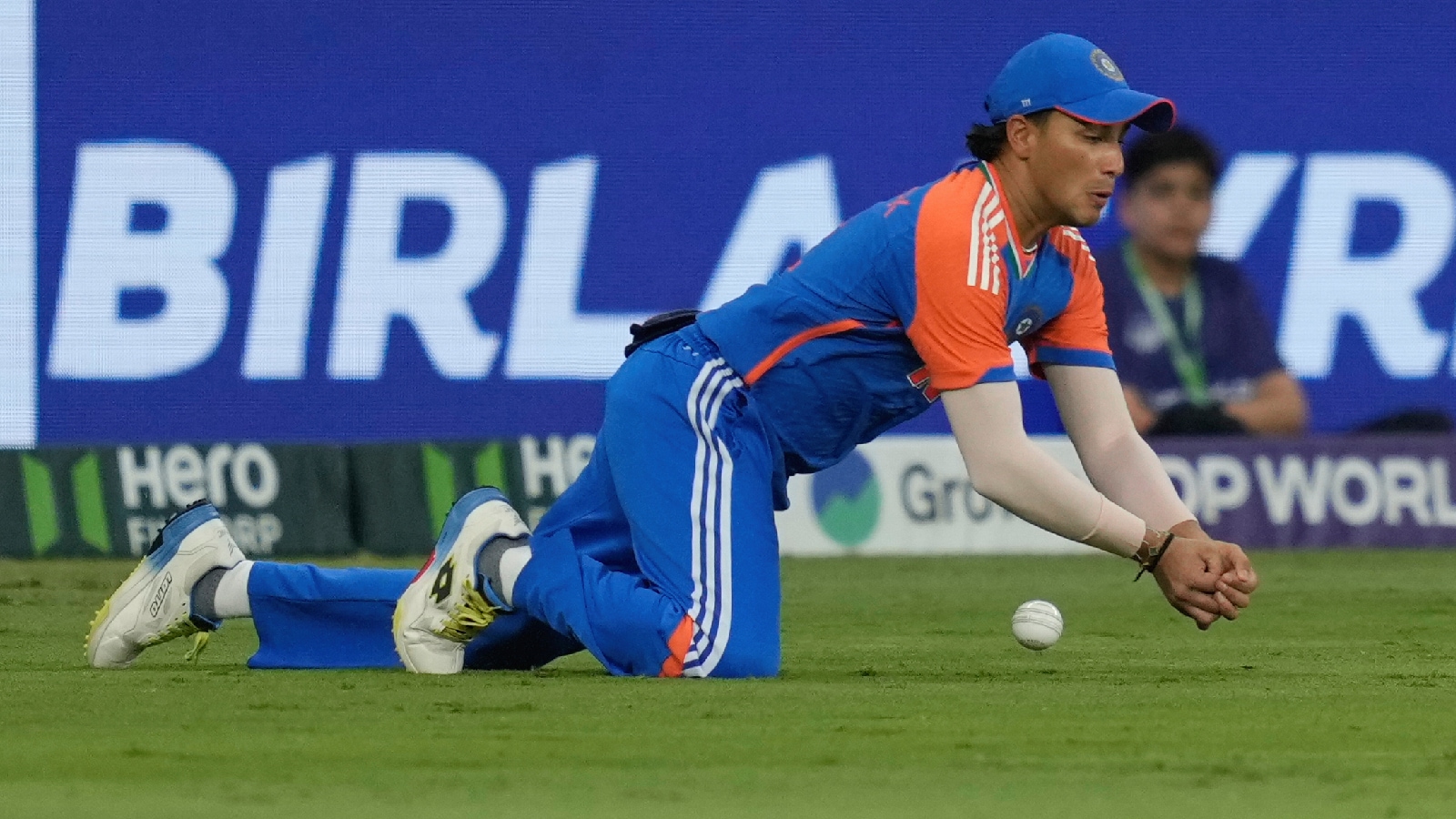 India vs Pakistan Aakash Chopra batting order catch drops